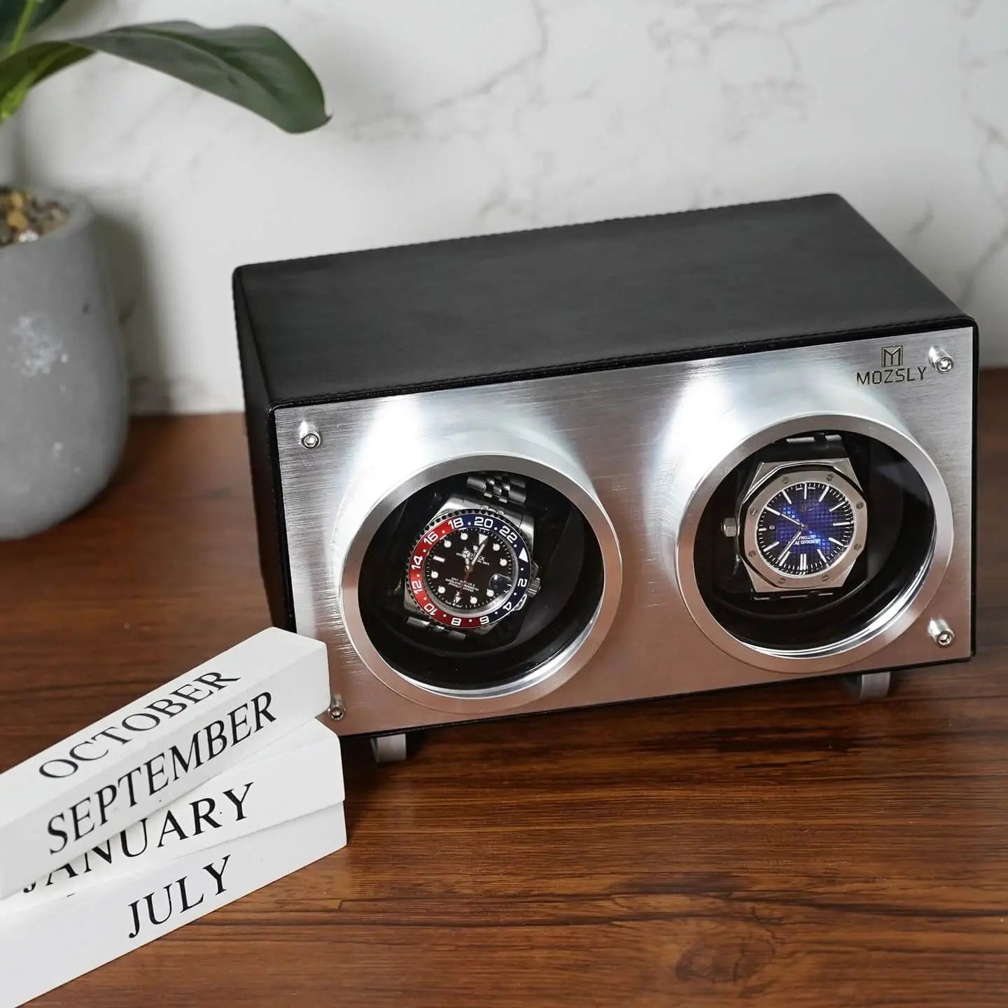 Do Automatic Watches Need Winding? MOZSLY