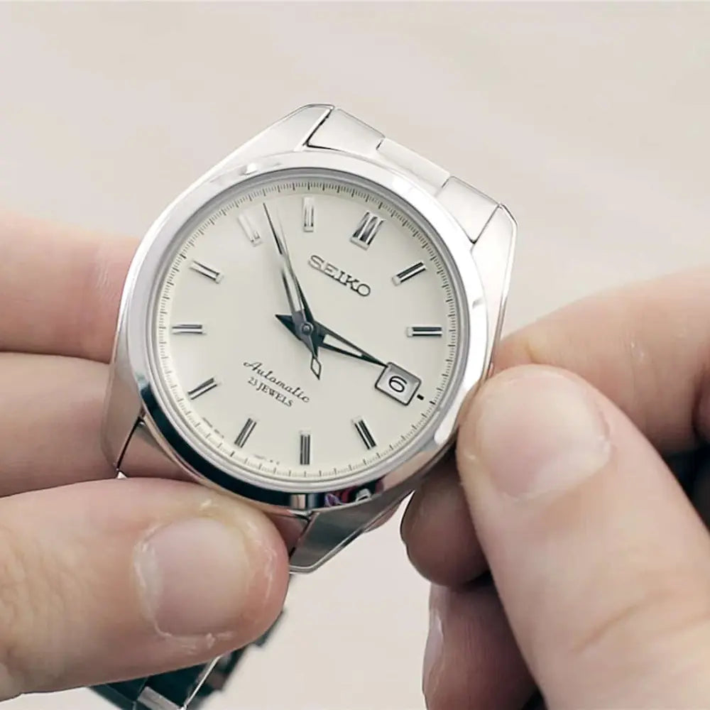 How To Tell If A Mechanical Watch Is Fully Wound? MOZSLY