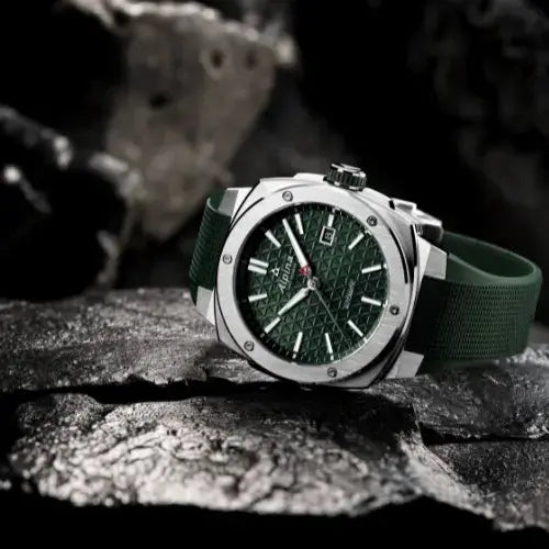 How to Wind an Alpina Watch? MOZSLY